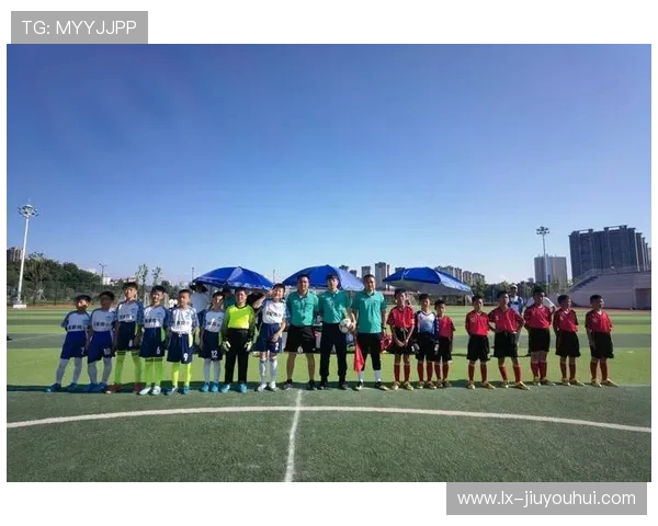 全兴小学勇夺校园足球赛连冠展现青少年体育蓬勃发展风采